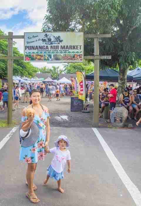 Punanga Nui Market family travel with baby kids rarotonga cook islands