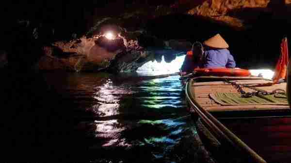 Trang An Grottoes boat tour boats inside cave