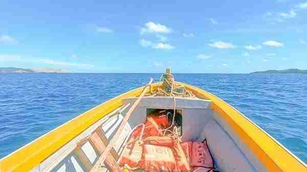 Fiji-Information-Family-Travel-Guide-Essential-Must-know-Getting-Around-Boat